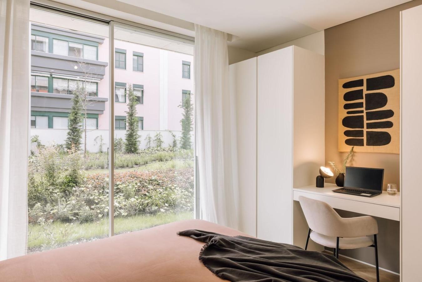 Apartment Doucen - 2 Bedrooms, Terrace In Marques De Pombal
